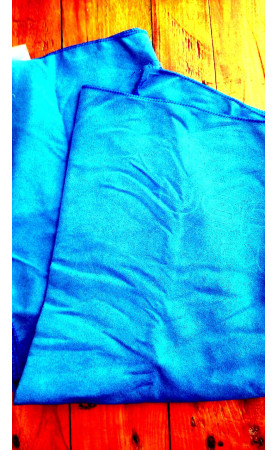 Serviette bleue de piscine