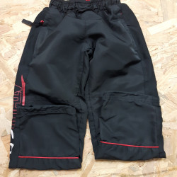 Pantalon jogging noir et rouge