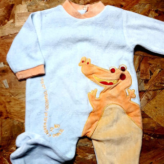 pyjama velours balcn et orange crocodile