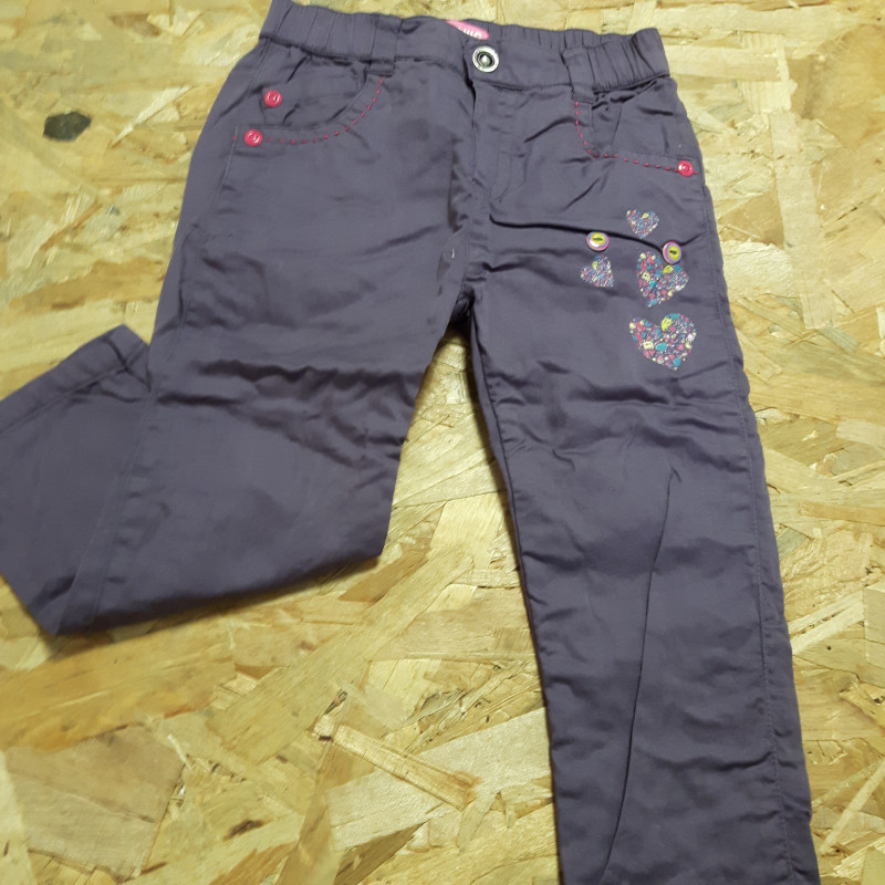 pantalon violet coeurs colorés
