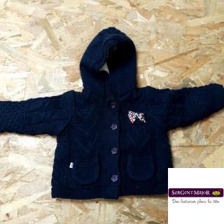 Gilet laine marine a capuche doublé pilou-pilou boutons fleurs