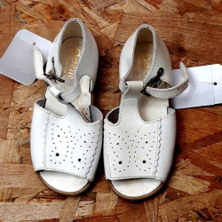 Sandales cuir blanc