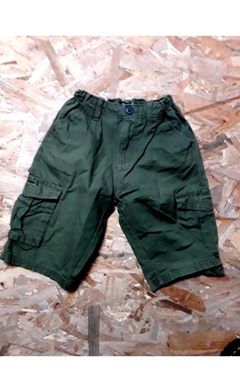 Bermuda vert kaki poches