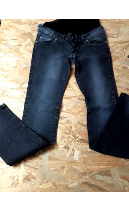 Pantalon jean noir de grossesse