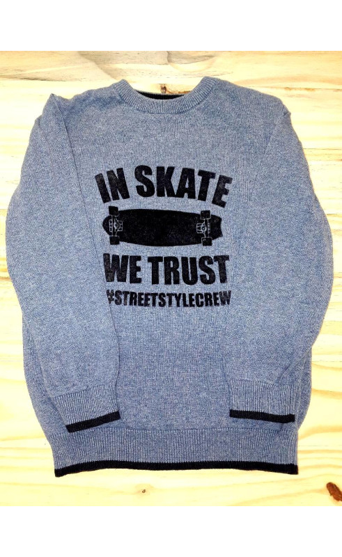 Pull fin bleu imprimé "In skate we trust"