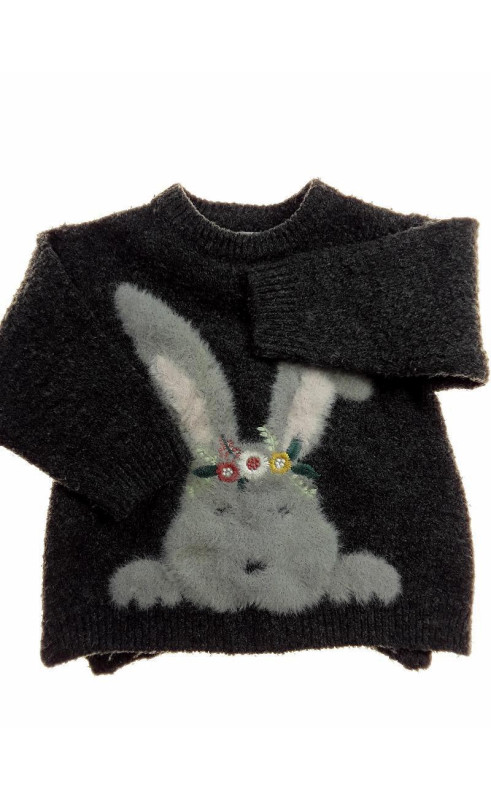 pull en laine gris avec lapin