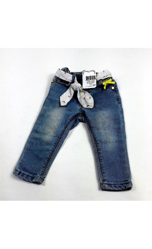 Pantalon jean avec ceinture en tissu