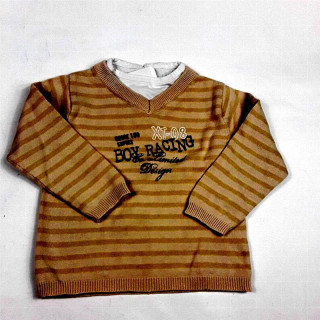 Pull rayé beige col en v "Boy Racing"