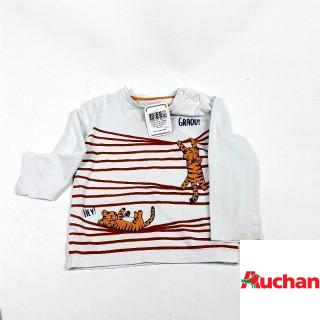 t-shirt blanc avec lige marron et tigre