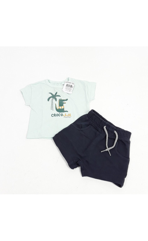 Ensemble 2 pièces t-shirt bleu clair crocodile et short bleu marine