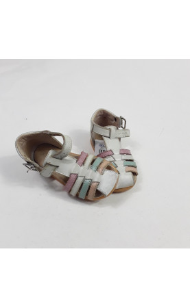 Sandale blanche et multicolor