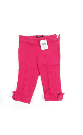 Pantalon rose avec nœud en bas