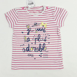 t-shirt blanc avec rayure "je suis la plus adorable"