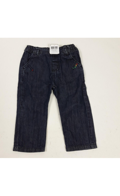 pantalon en jean crox au niveau de la poche