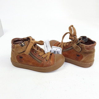 Chaussures bottines à lacets camel ouv zip