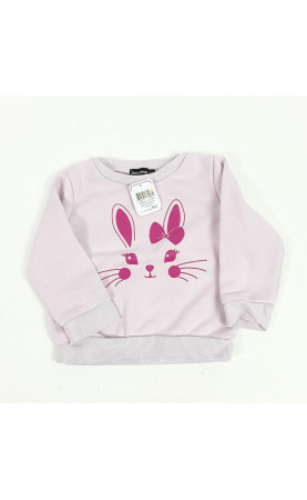 Pull rose avec tête de lapin