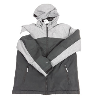 Manteau à capuche gris et noir