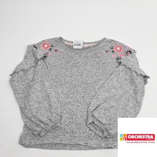 t-shirt ml gris avec fleurs au niveau des épaules