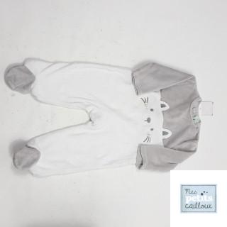 pyjama blanc et gris motif tête de chat