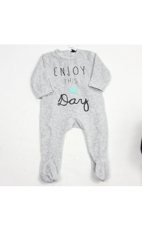 pyjama gris "enjoy this day"