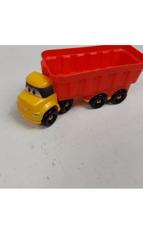 camion en plastique jaune avec remorque orange