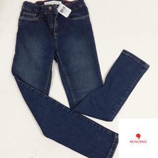 pantalon en jean fonce boutons avec des étoiles