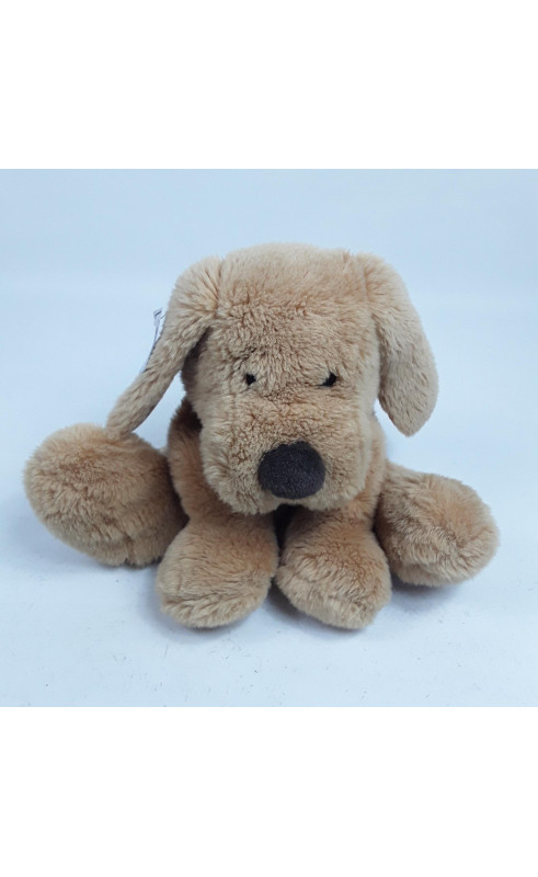 peluche chien marron marionnette