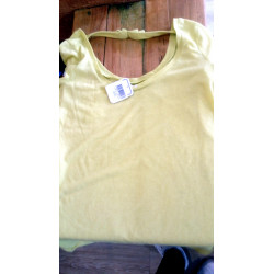t-shirt jaune 
